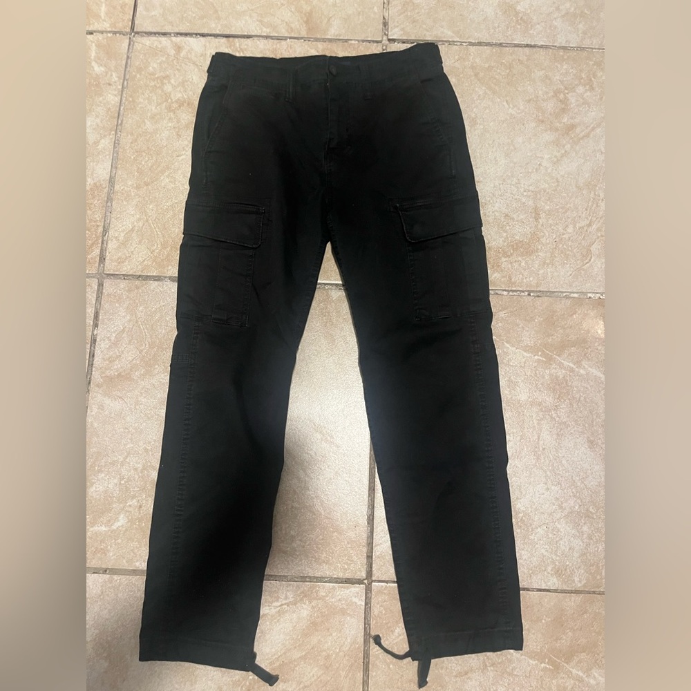 Black cargos
